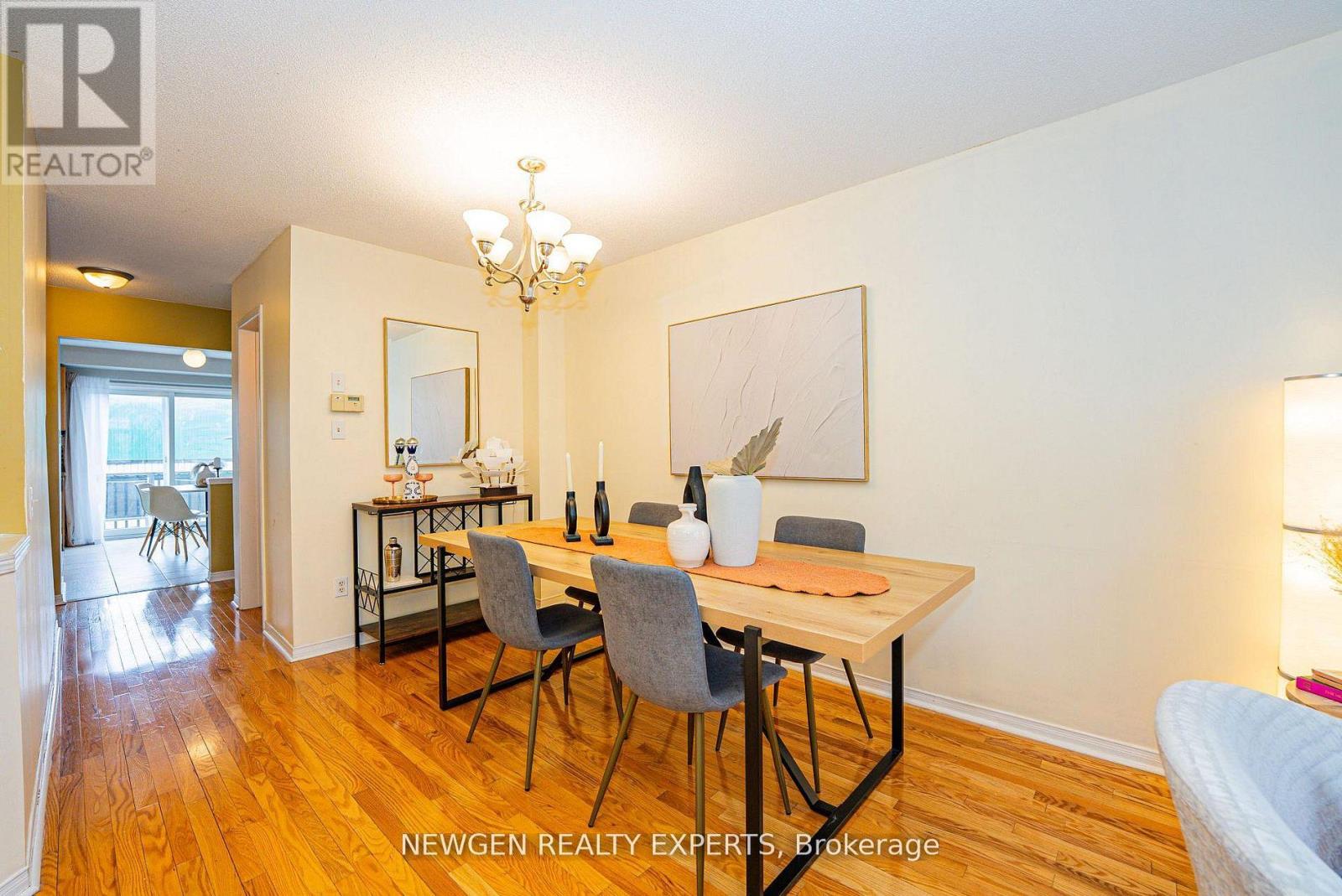 3420 Redpath Circle, Mississauga, Ontario  L5N 8R7 - Photo 10 - W12960774