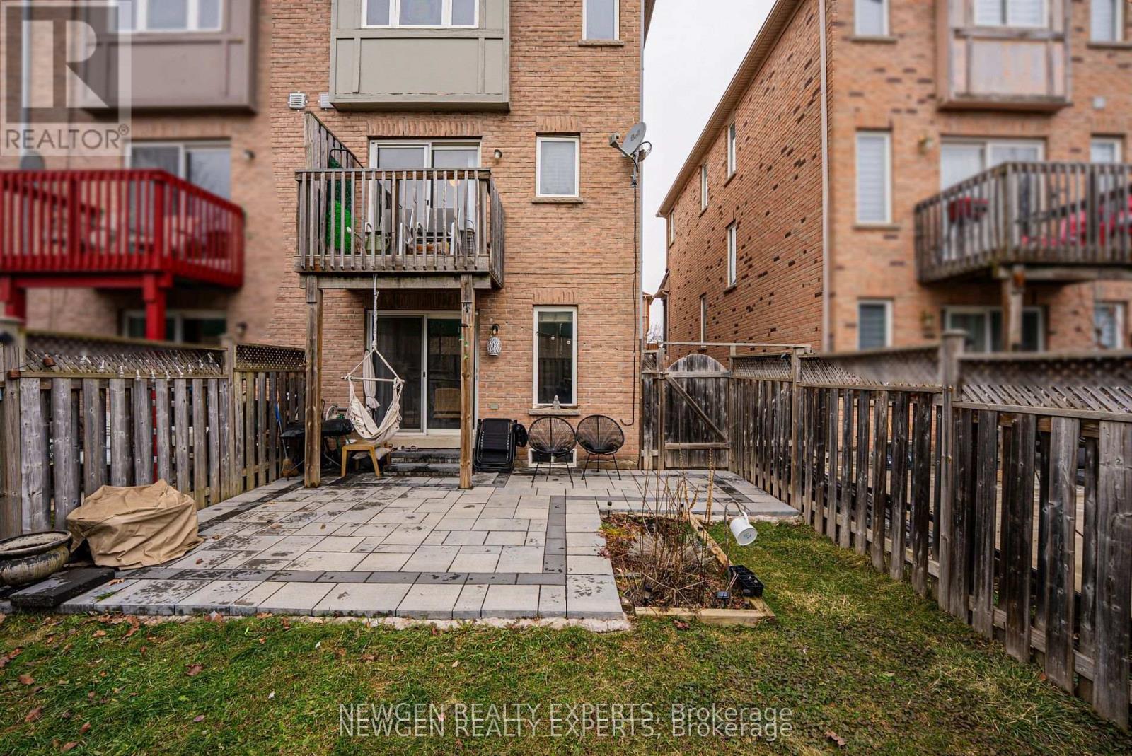 3420 Redpath Circle, Mississauga, Ontario  L5N 8R7 - Photo 35 - W12960774