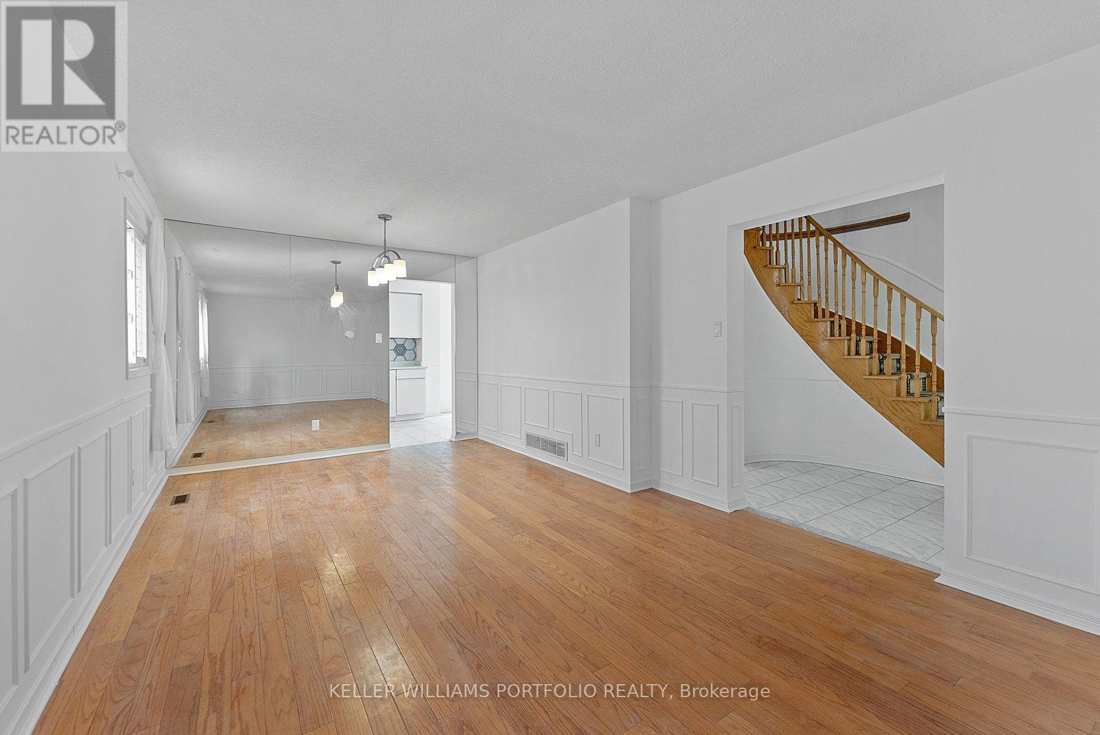 502 Turnbridge Road, Mississauga, Ontario  L5B 3M3 - Photo 10 - W12960816