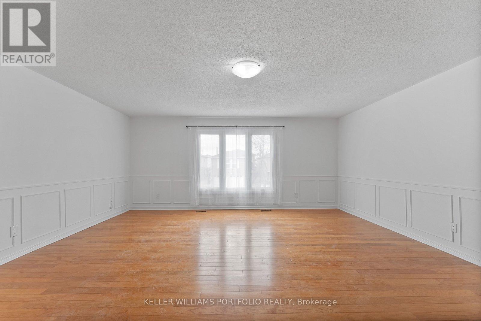 502 Turnbridge Road, Mississauga, Ontario  L5B 3M3 - Photo 21 - W12960816