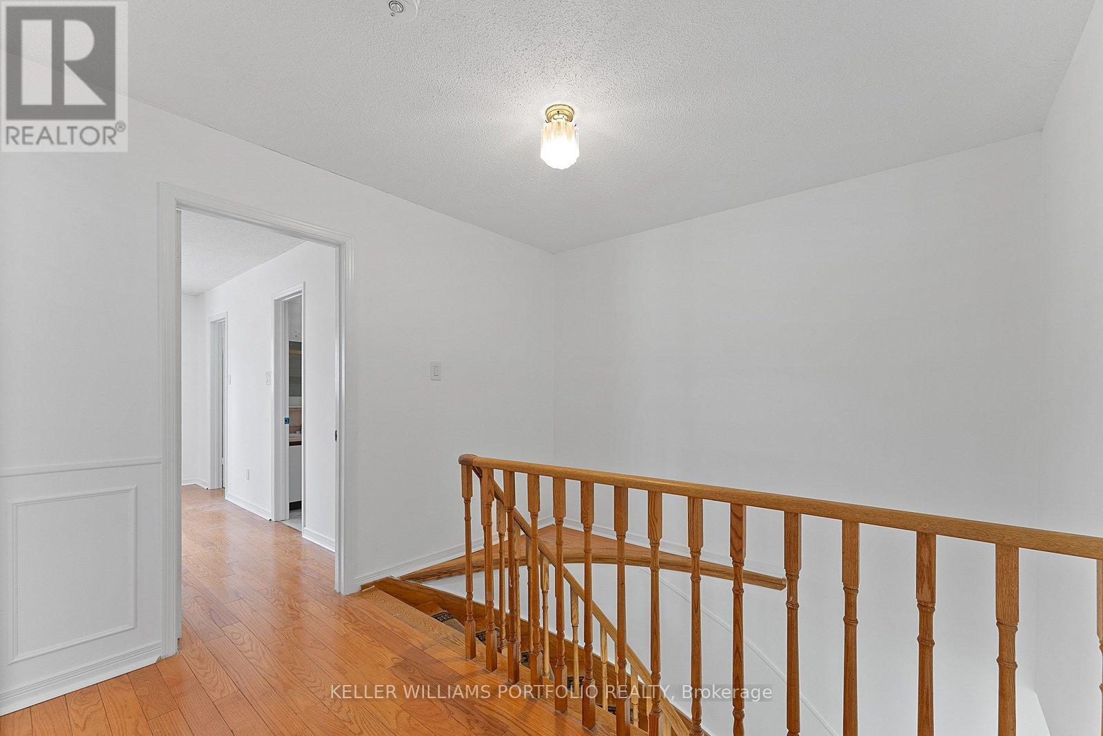 502 Turnbridge Road, Mississauga, Ontario  L5B 3M3 - Photo 22 - W12960816