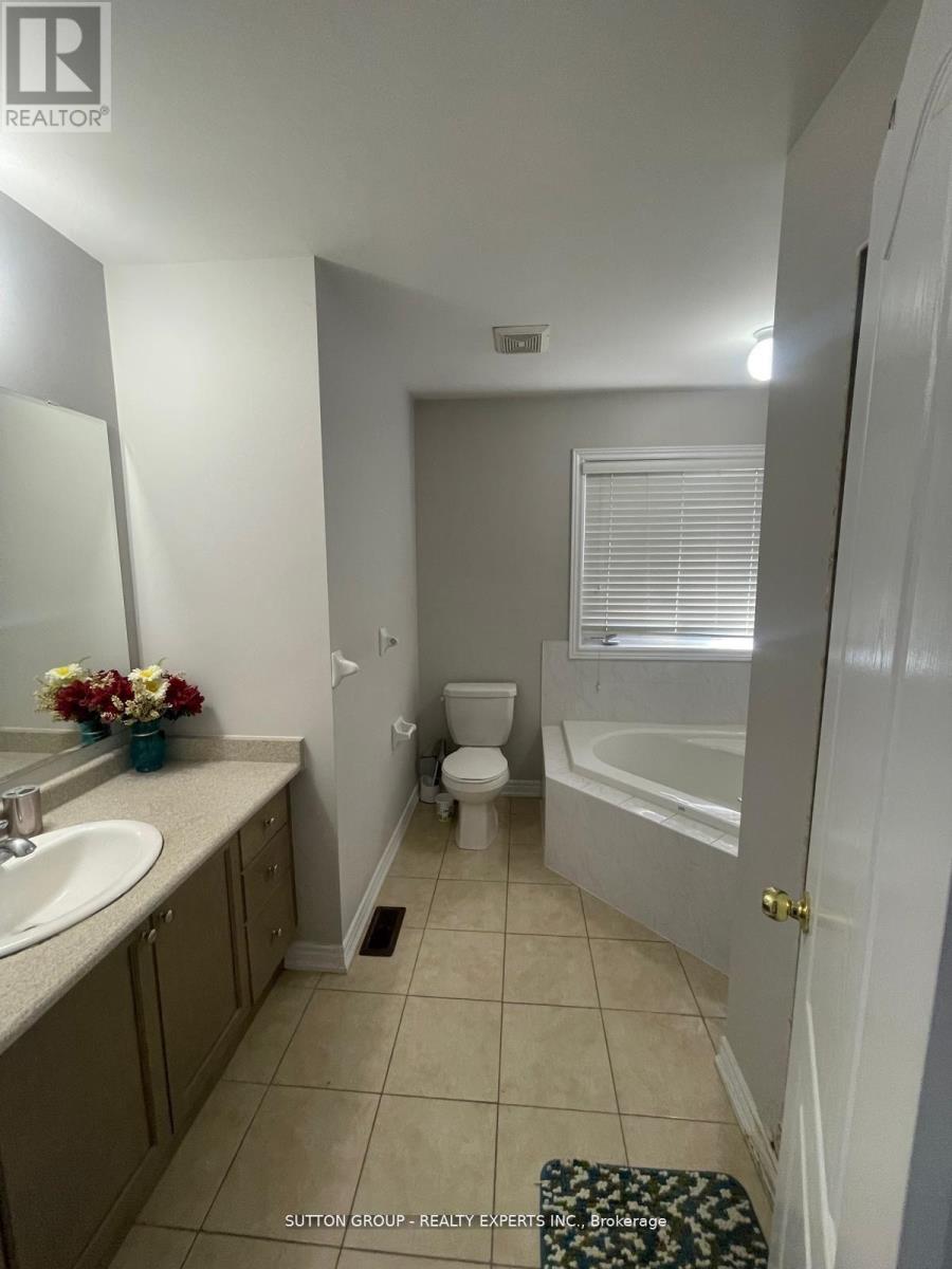 16 Freedom Oaks Trail, Brampton, Ontario  L6P 0B5 - Photo 21 - W12960870