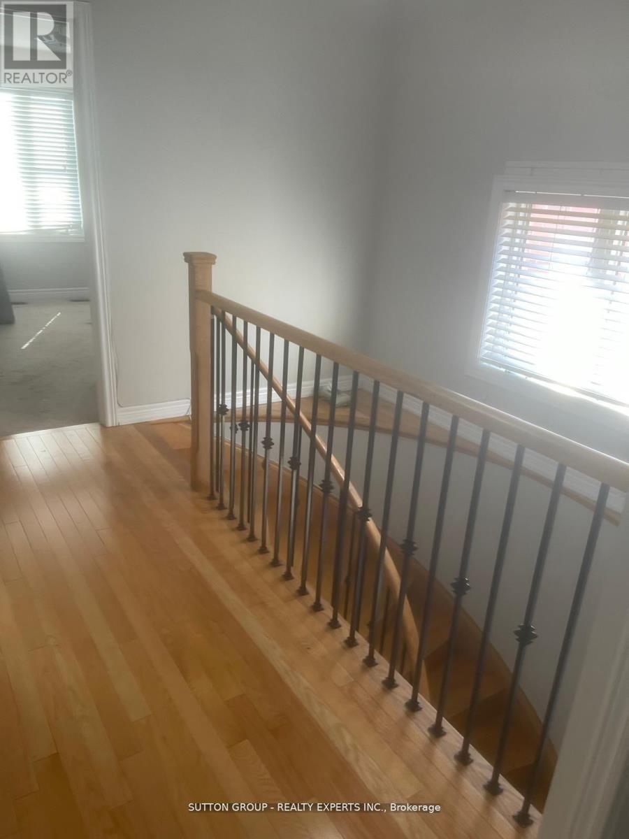 16 Freedom Oaks Trail, Brampton, Ontario  L6P 0B5 - Photo 29 - W12960870