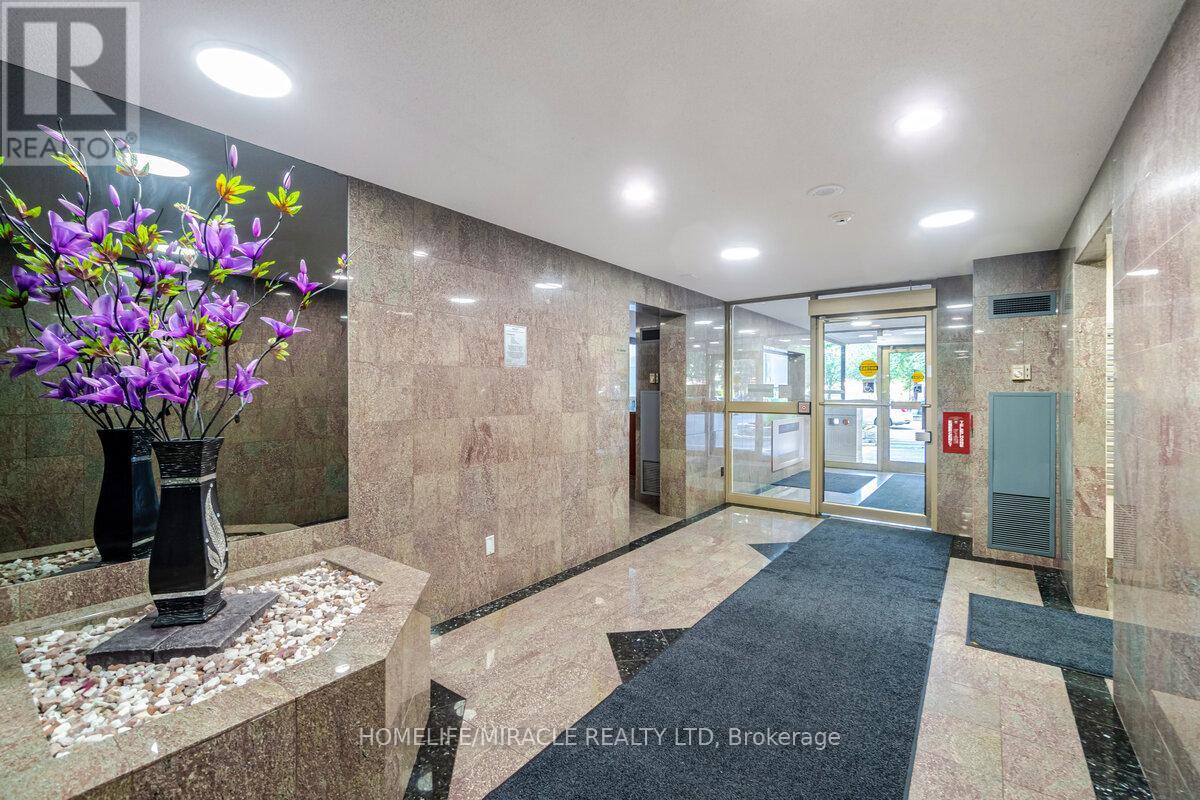 2309 - 30 Malta Avenue, Brampton, Ontario  L6Y 4S5 - Photo 3 - W12960872