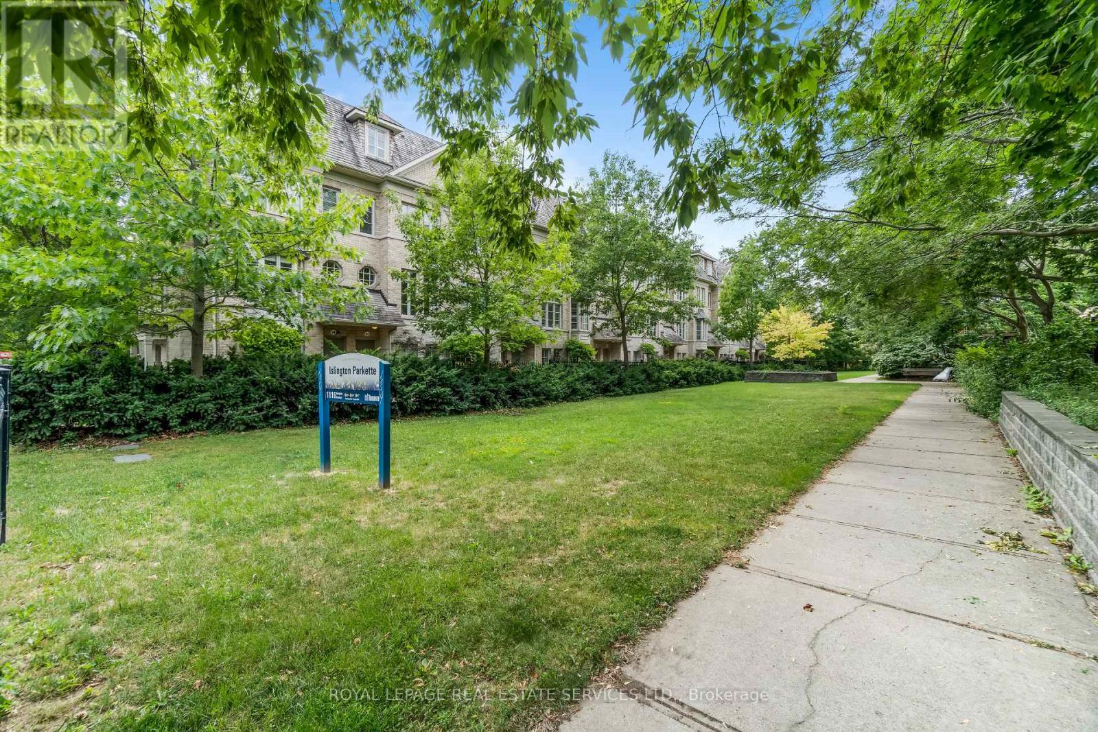 122 Six Point Road, Toronto, Ontario  M8Z 0A1 - Photo 10 - W12960914