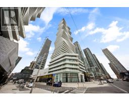 215 - 3900 CONFEDERATION PARKWAY, Mississauga, Ontario