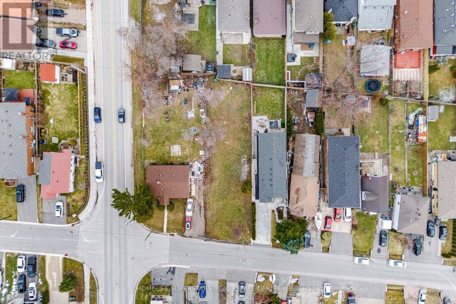 1073 Westmount Avenue, Mississauga, Ontario  L5E 1X5 - Photo 11 - W12960922