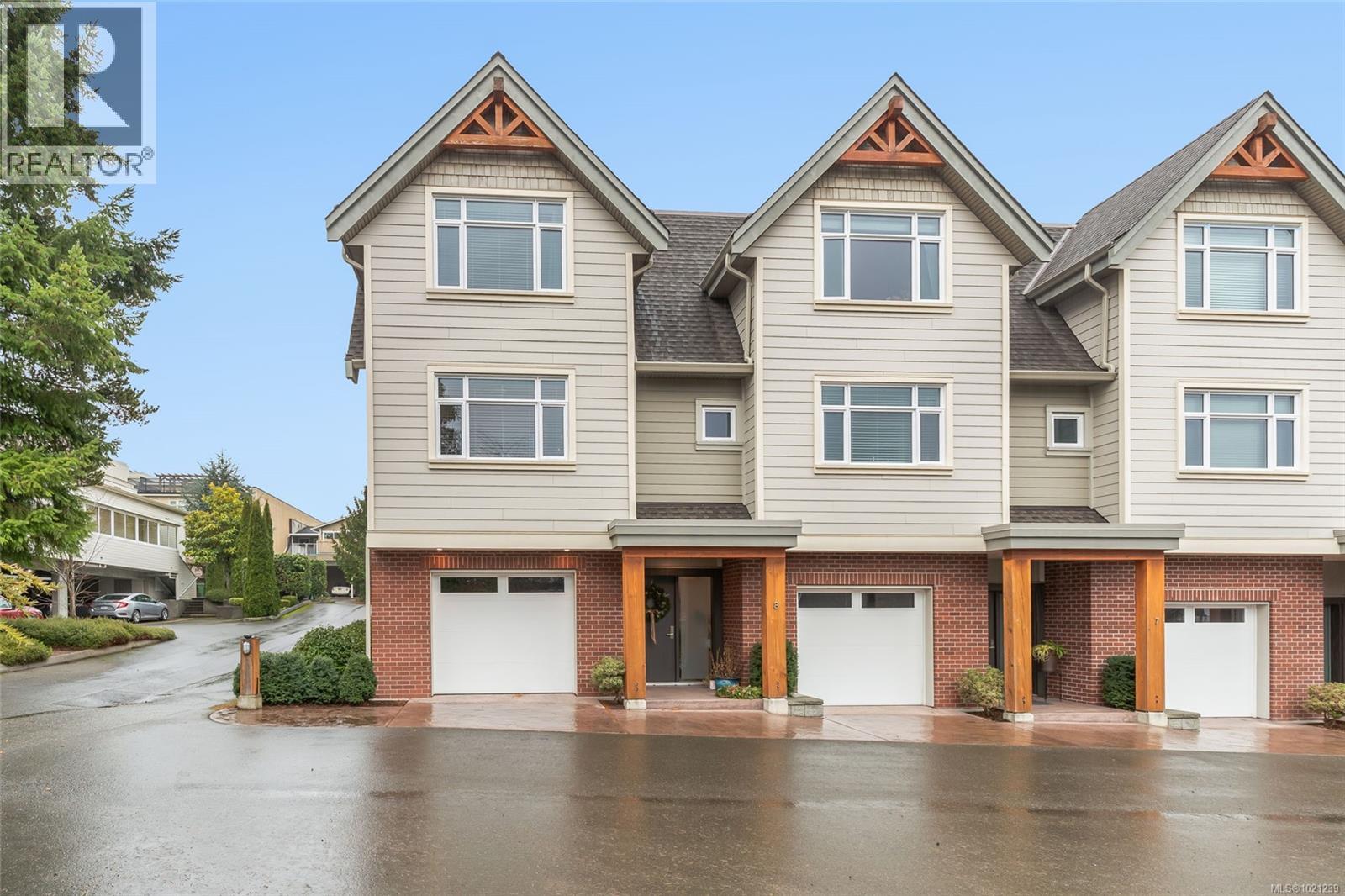 8 180 First Ave W, Qualicum Beach, British Columbia