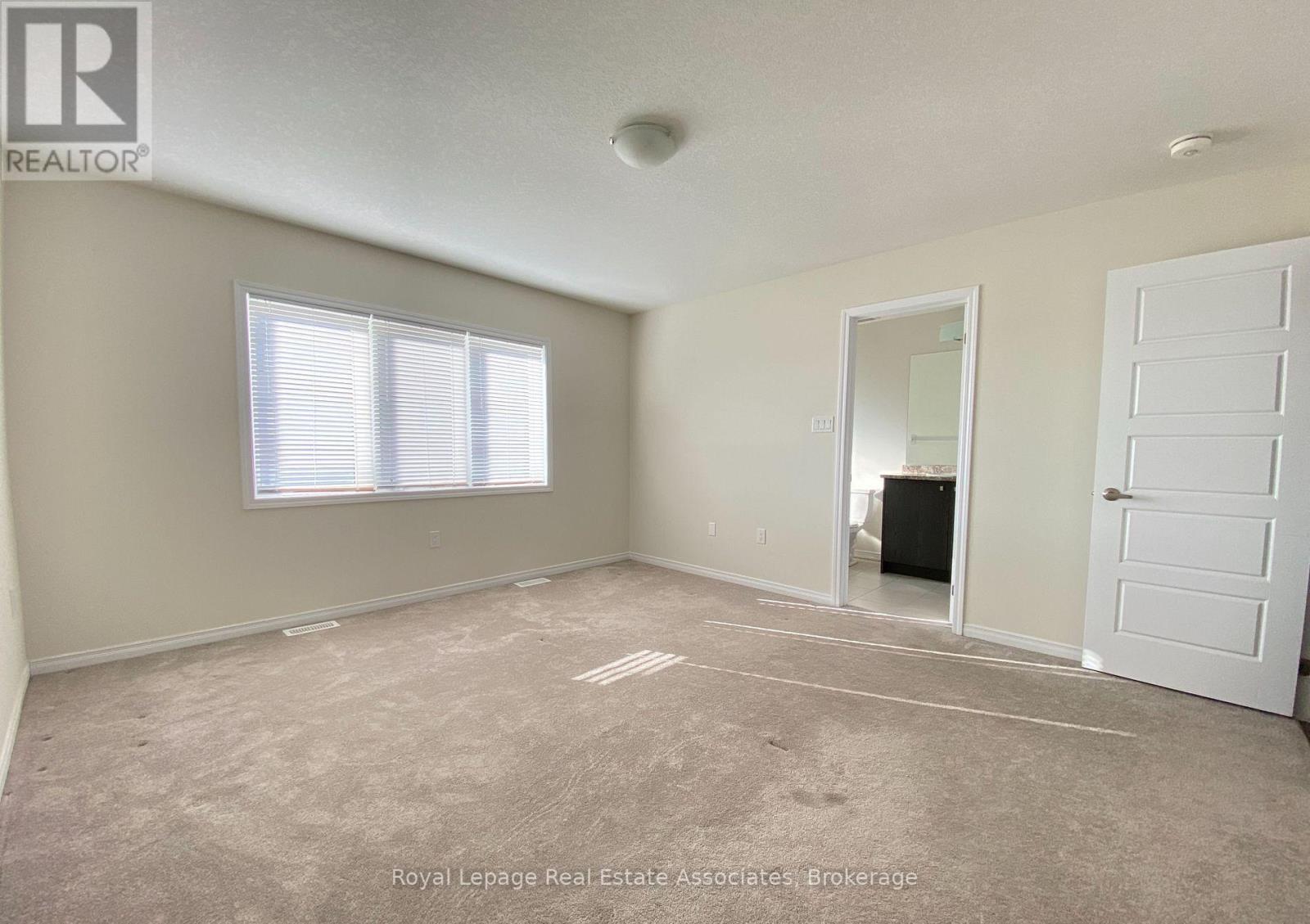 3 Amos Avenue, Brantford, Ontario N3T 0V4 - Photo 9 - X12960738