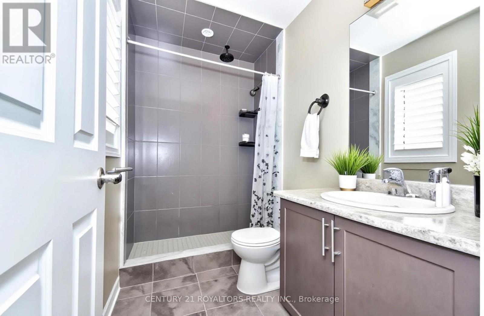 386 Thompson Street, Woodstock (Woodstock - North), Ontario  N4S 7W2 - Photo 22 - X12960768