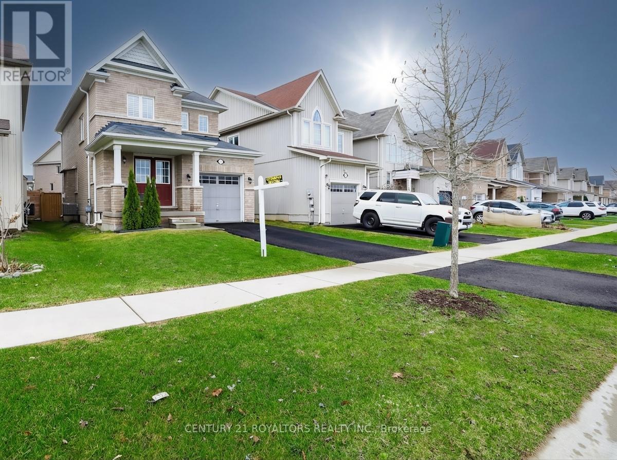 386 Thompson Street, Woodstock (Woodstock - North), Ontario  N4S 7W2 - Photo 3 - X12960768