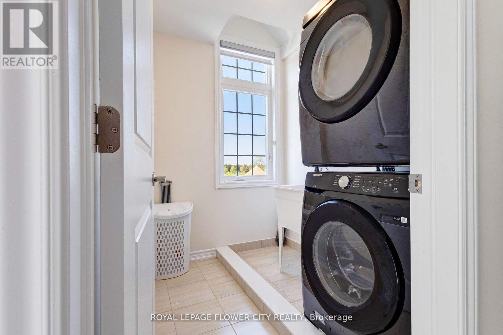 11 Conboy Drive, Erin, Ontario N0B 1T0 - Photo 32 - X12960834