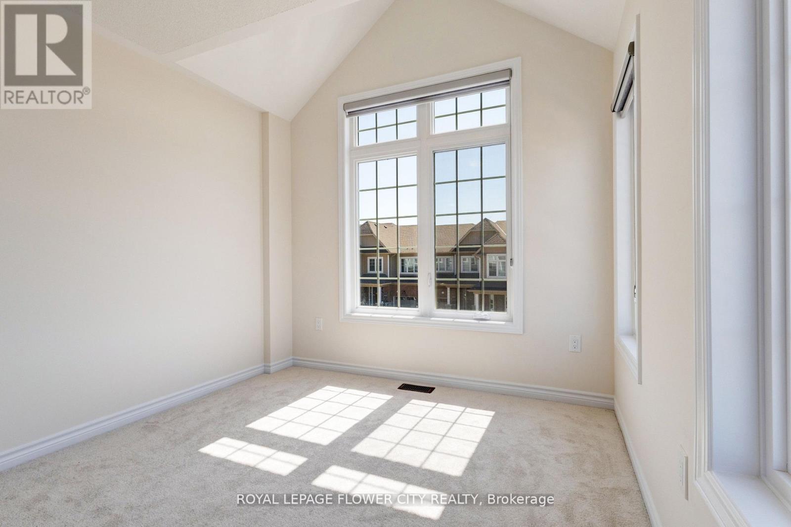 11 Conboy Drive, Erin, Ontario N0B 1T0 - Photo 35 - X12960834