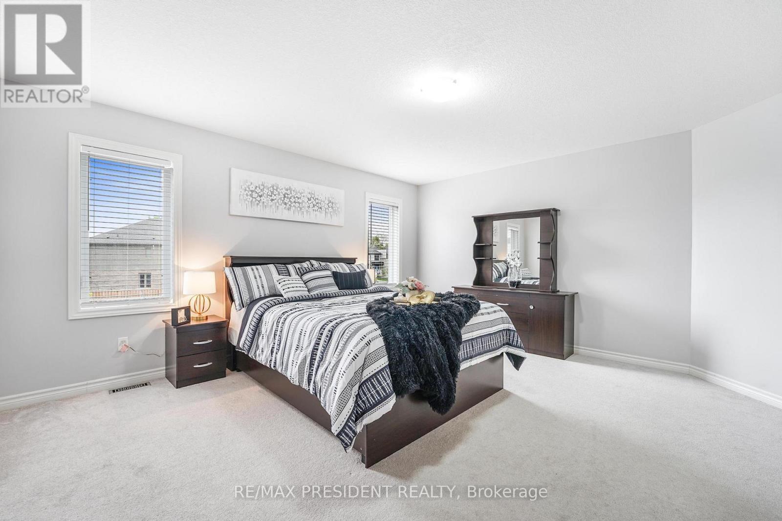 505 Sophia Crescent, London North, Ontario  N6H 5L4 - Photo 24 - X12960892