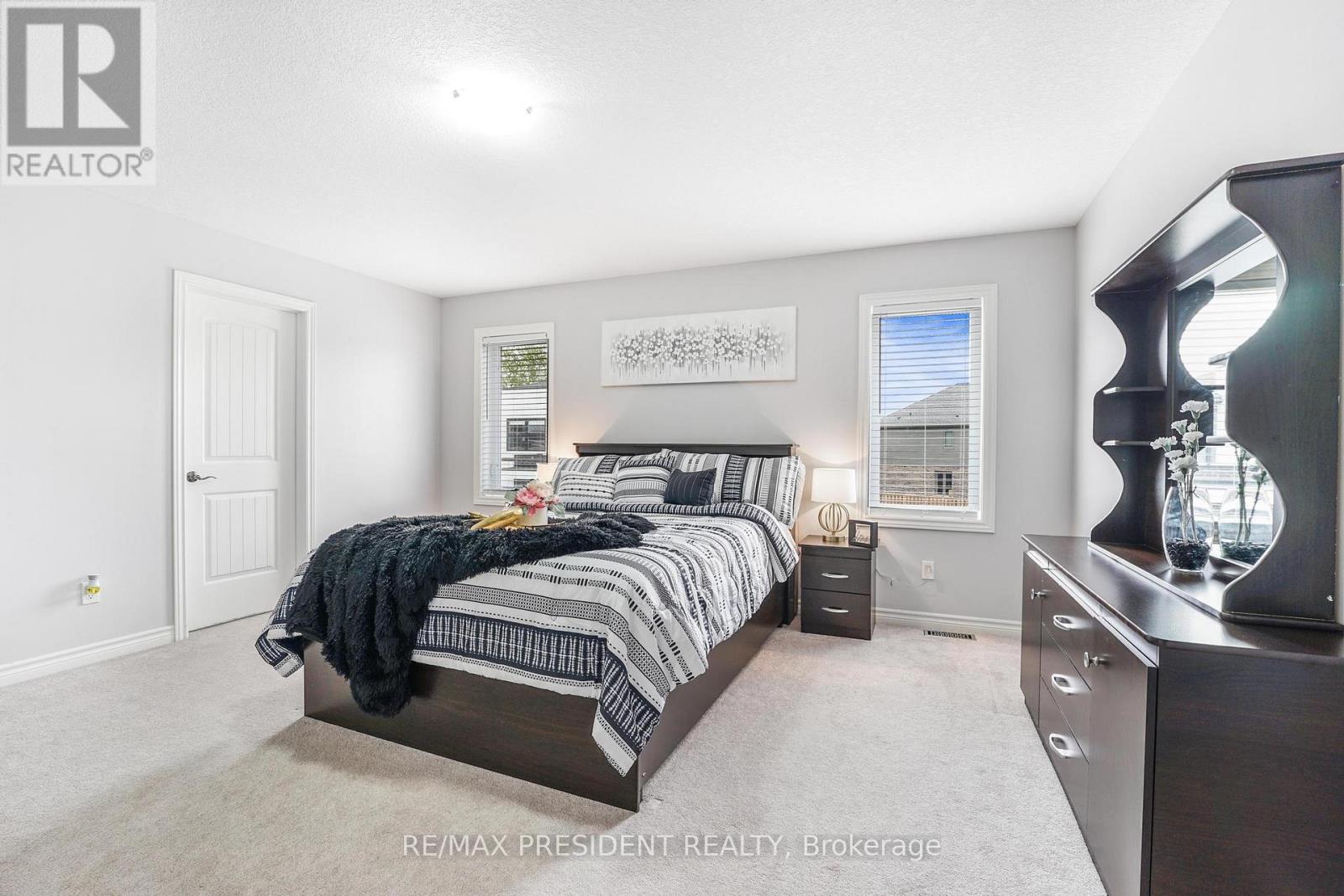 505 Sophia Crescent, London North, Ontario  N6H 5L4 - Photo 25 - X12960892