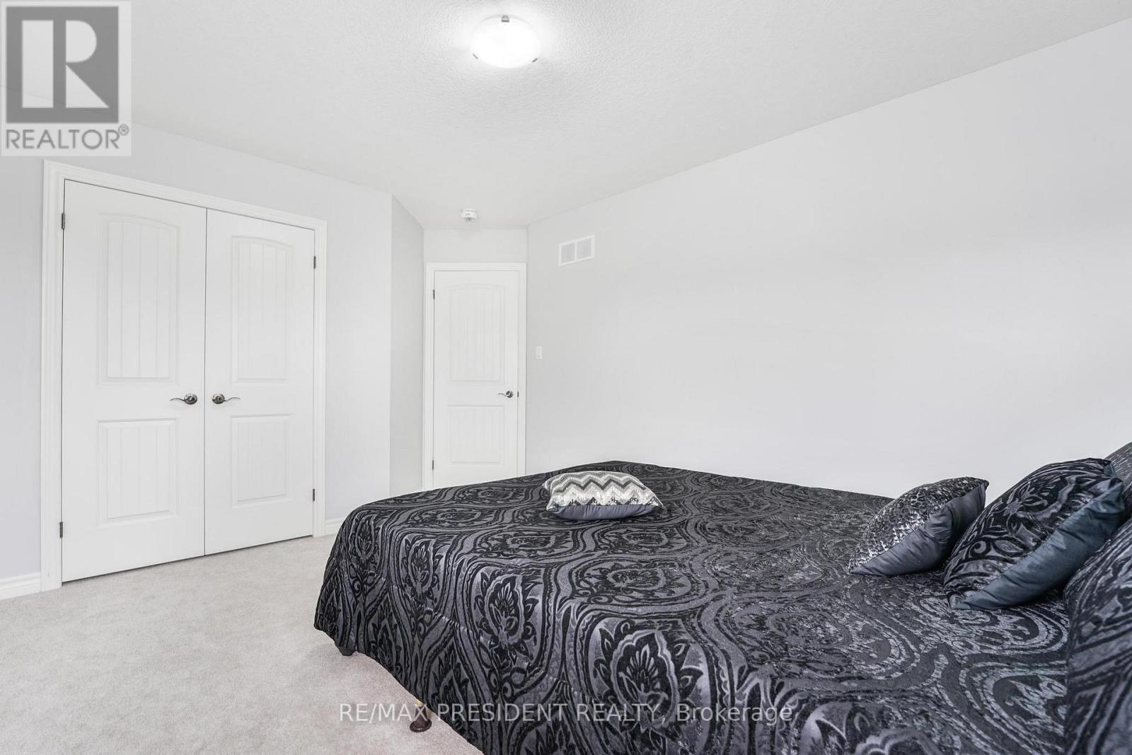 505 Sophia Crescent, London North, Ontario  N6H 5L4 - Photo 36 - X12960892