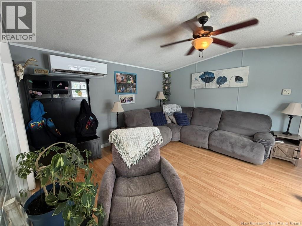 2260 105 Route, Southampton, New Brunswick  E6G 1N1 - Photo 10 - NB136457