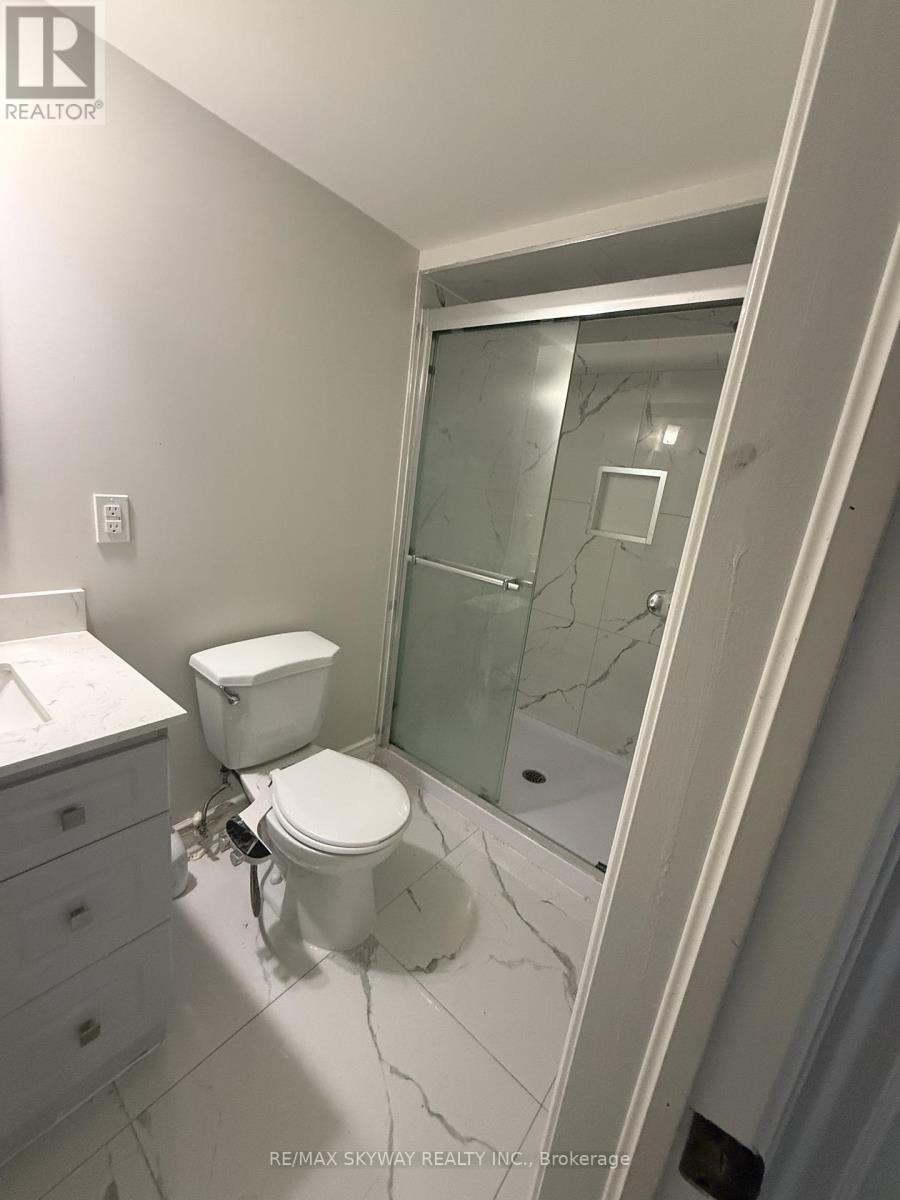 2 - 40 Eberly Woods Drive, Caledon, Ontario  L7C 4J2 - Photo 2 - W12863424