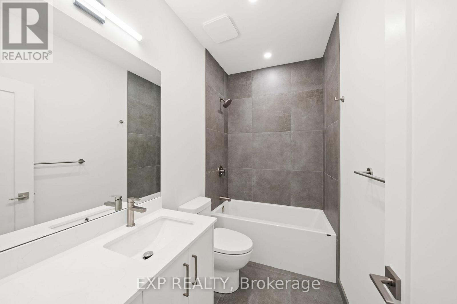 A - 2 Iona Street, Ottawa, Ontario  K1Y 0V1 - Photo 20 - X12844260