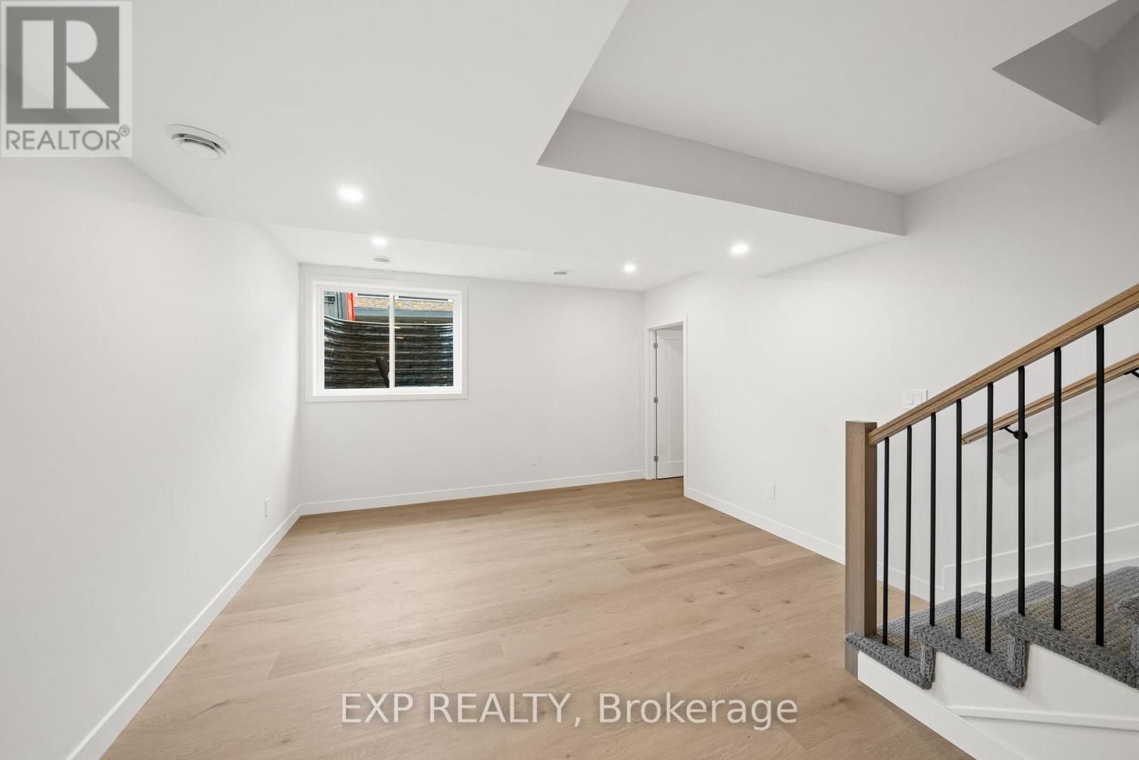 A - 2 Iona Street, Ottawa, Ontario  K1Y 0V1 - Photo 22 - X12844260