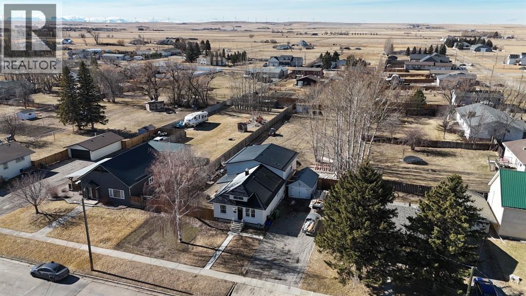 60 N 2 Street W, Magrath, Alberta  T0K 1J0 - Photo 3 - A2291347