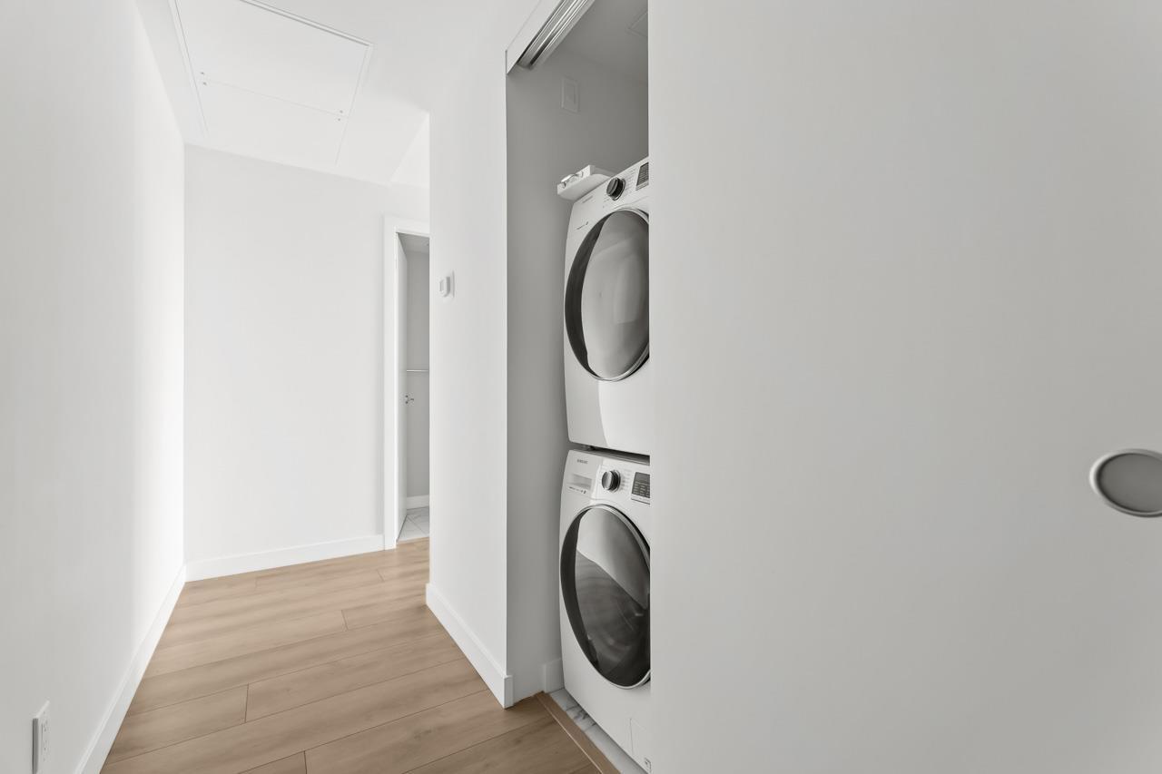 1012 10626 City Parkway, Surrey, British Columbia  V3T 0S3 - Photo 17 - R3105865