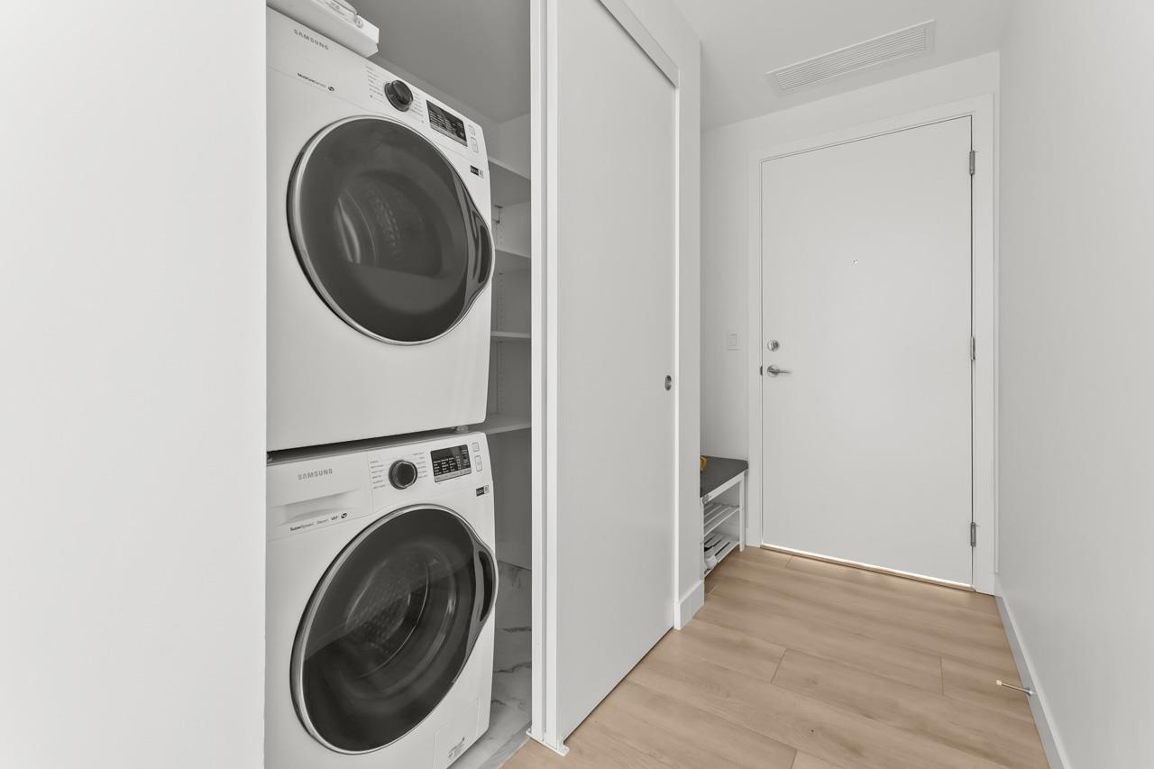 1012 10626 City Parkway, Surrey, British Columbia  V3T 0S3 - Photo 18 - R3105865