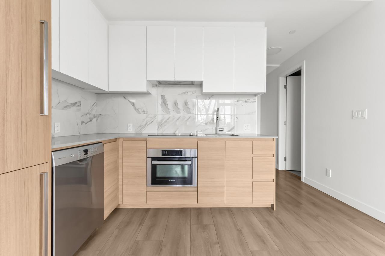 1012 10626 City Parkway, Surrey, British Columbia  V3T 0S3 - Photo 25 - R3105865