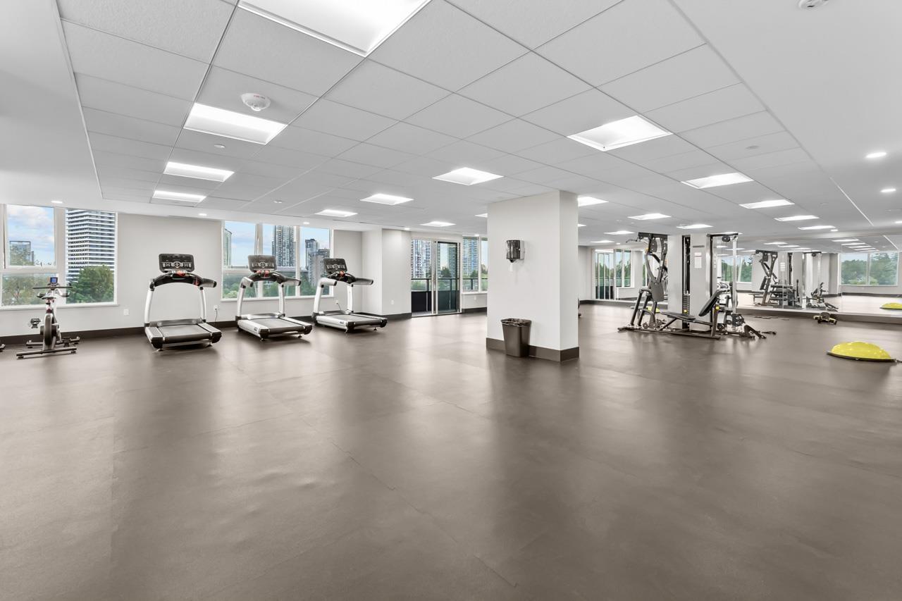 1012 10626 City Parkway, Surrey, British Columbia  V3T 0S3 - Photo 30 - R3105865