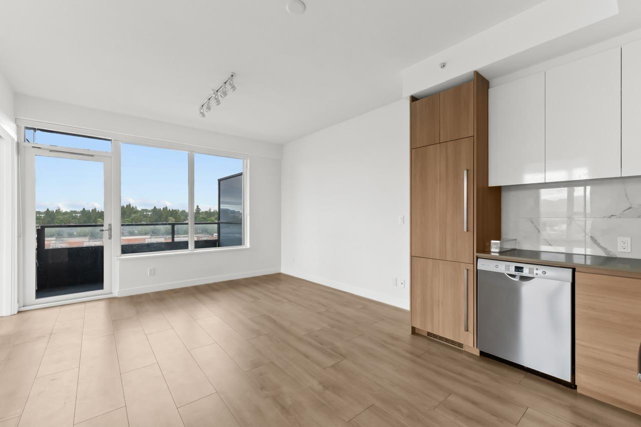 1012 10626 City Parkway, Surrey, British Columbia  V3T 0S3 - Photo 26 - R3105865