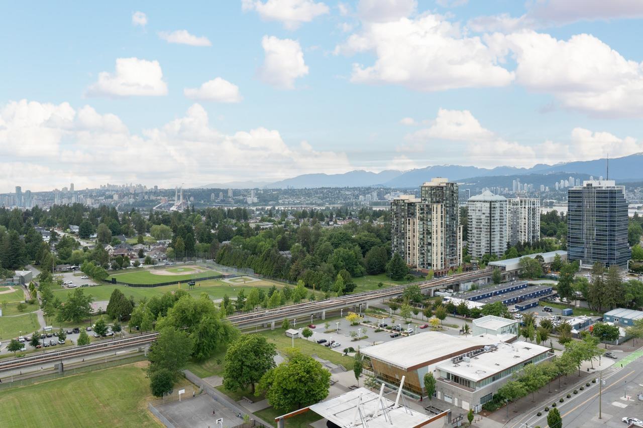 1012 10626 City Parkway, Surrey, British Columbia  V3T 0S3 - Photo 6 - R3105865