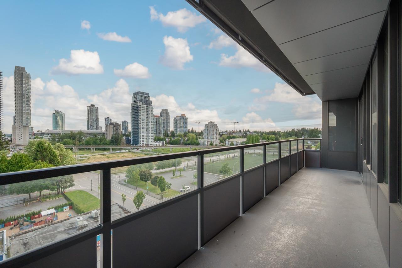 1012 10626 City Parkway, Surrey, British Columbia  V3T 0S3 - Photo 32 - R3105865