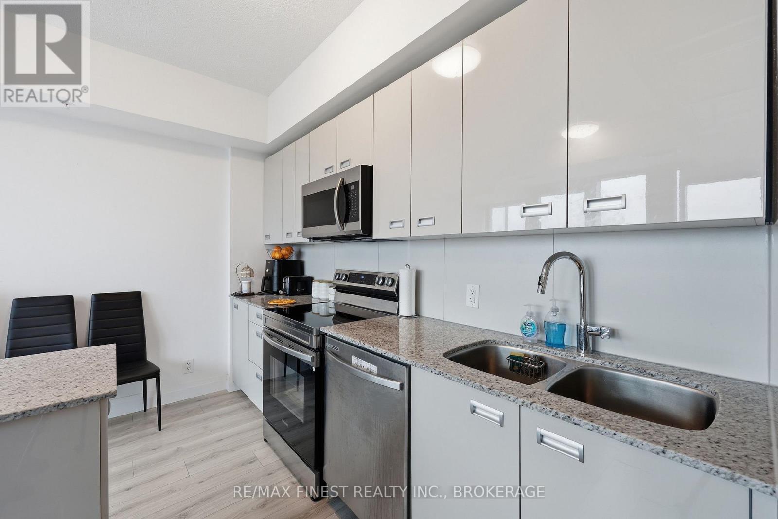 930 - 652 Princess Street, Kingston, Ontario  K7L 1E5 - Photo 30 - X12961008