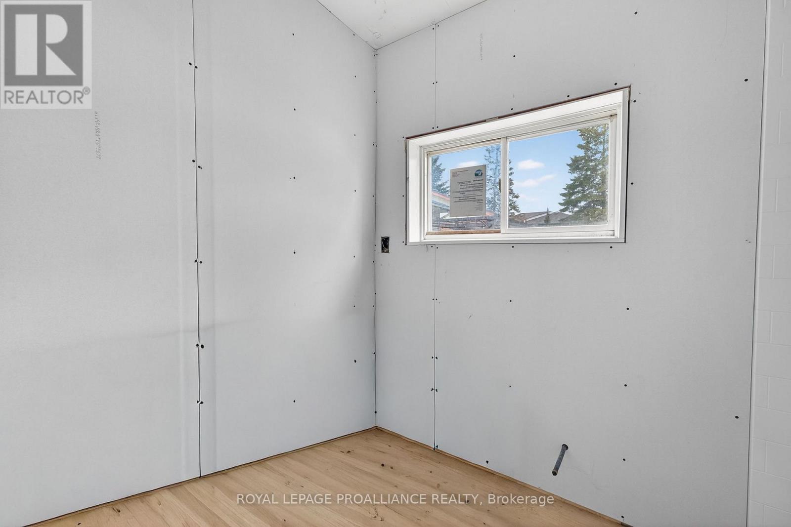 265 College Street W, Belleville, Ontario  K8P 2H7 - Photo 29 - X12960954