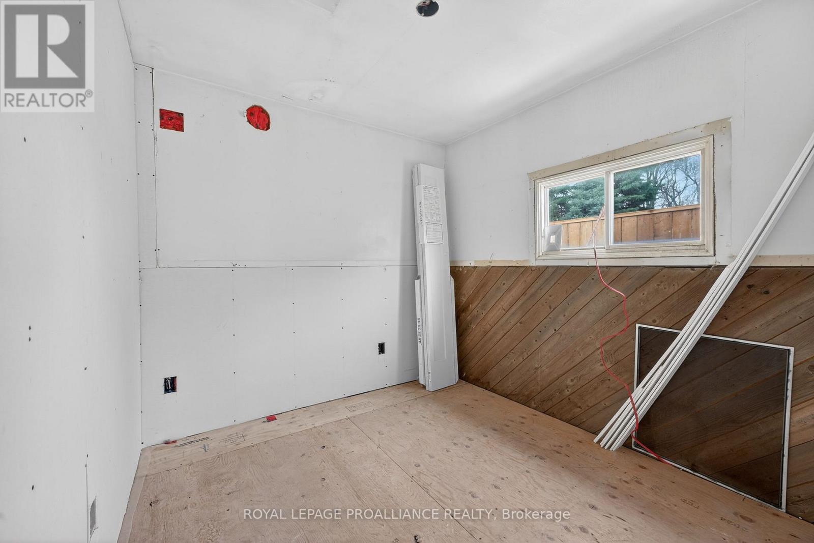 265 College Street W, Belleville, Ontario  K8P 2H7 - Photo 32 - X12960954