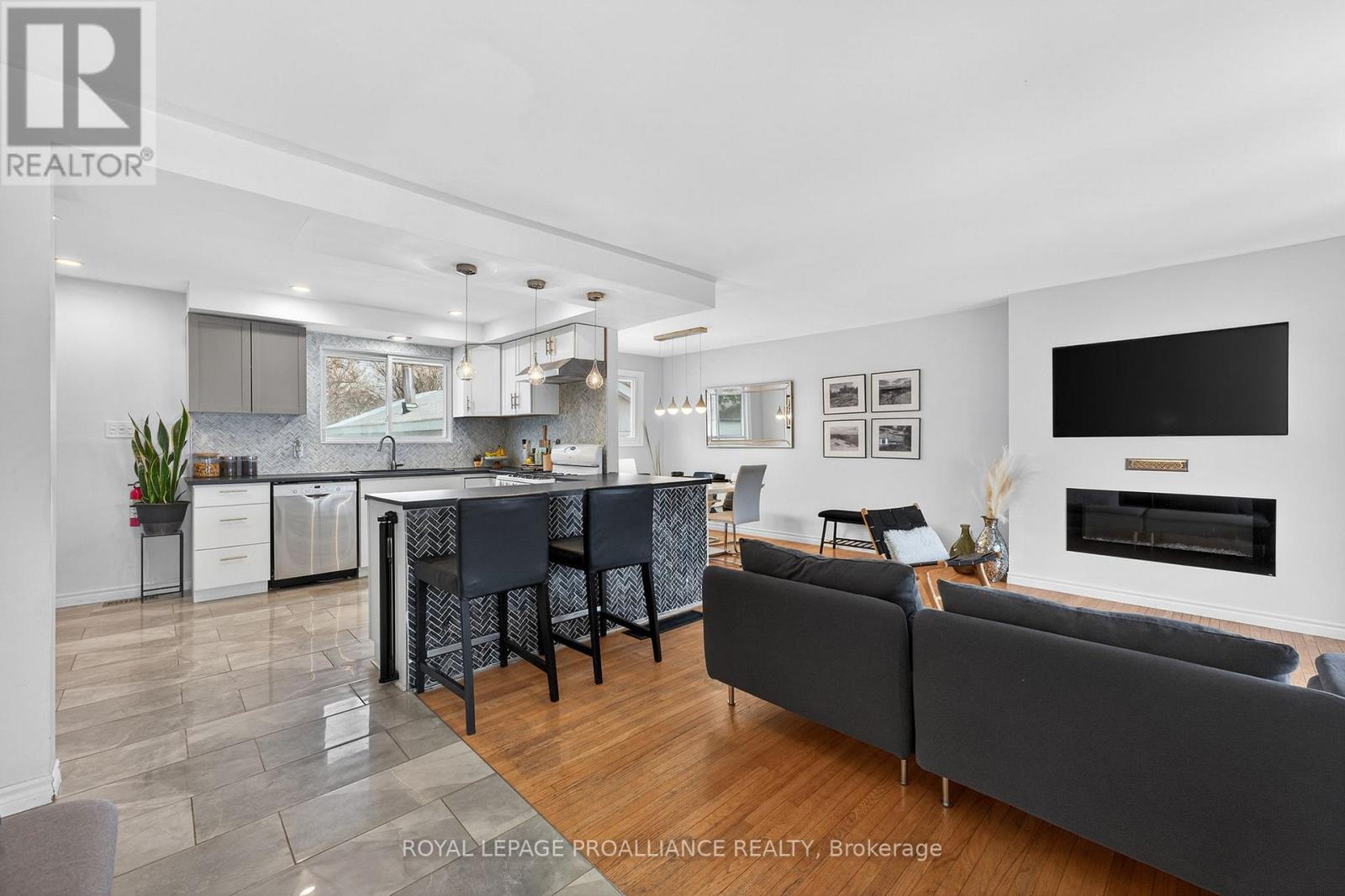 265 College Street W, Belleville, Ontario  K8P 2H7 - Photo 5 - X12960954