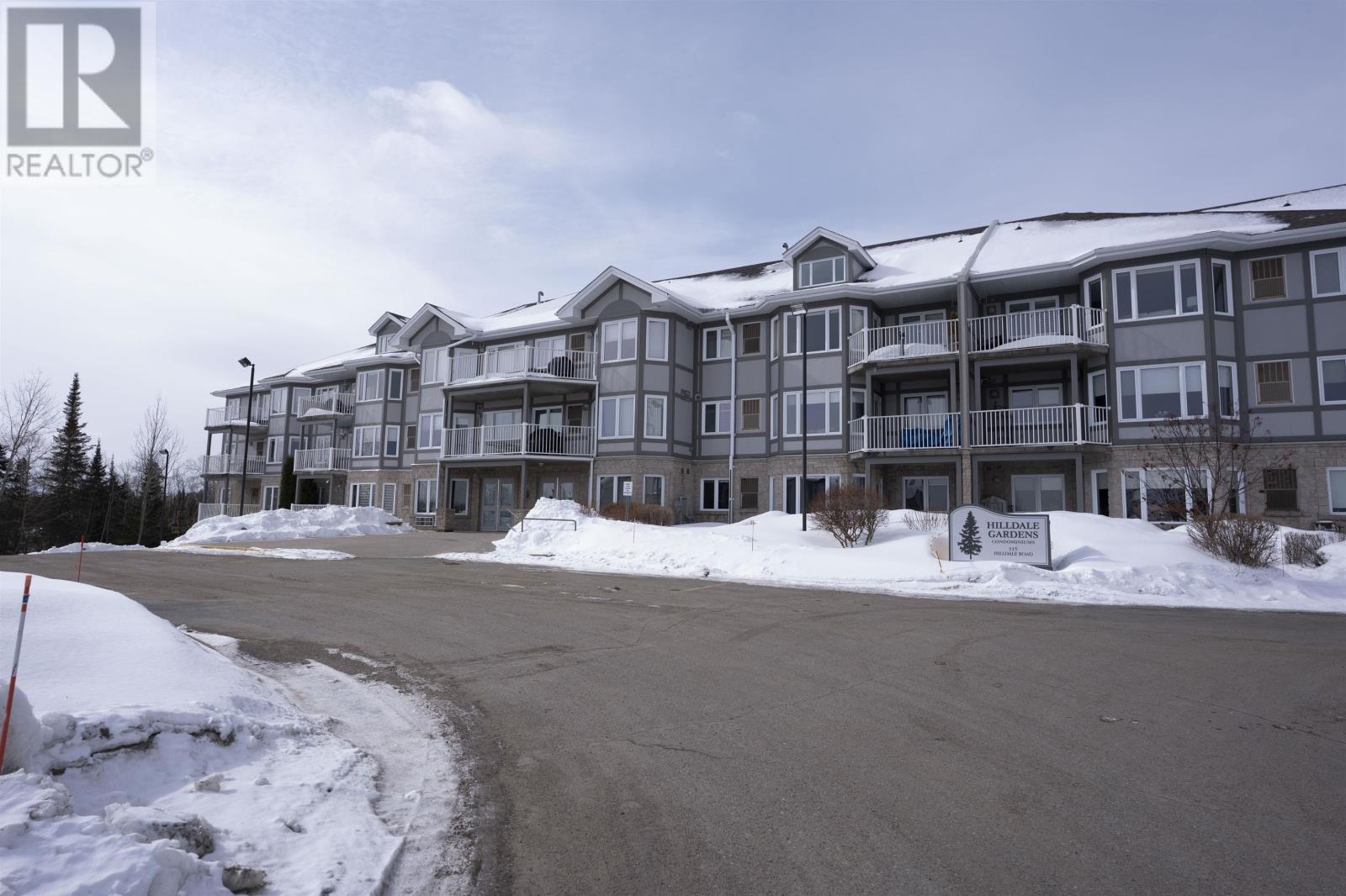 301 315 Hilldale RD, Thunder Bay, Ontario
