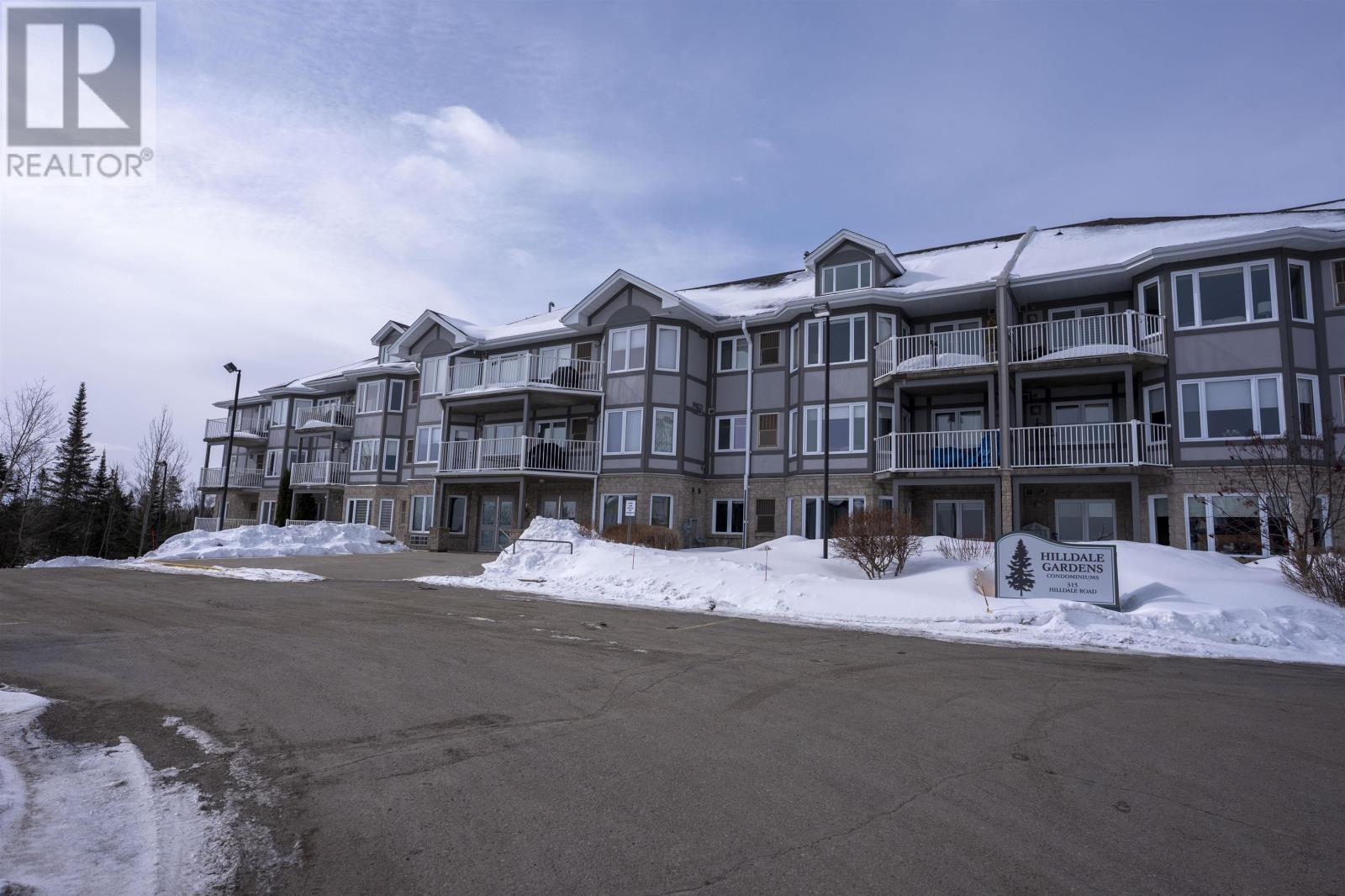 301 315 Hilldale Rd, Thunder Bay, Ontario  P7G 1J7 - Photo 2 - TB2600604