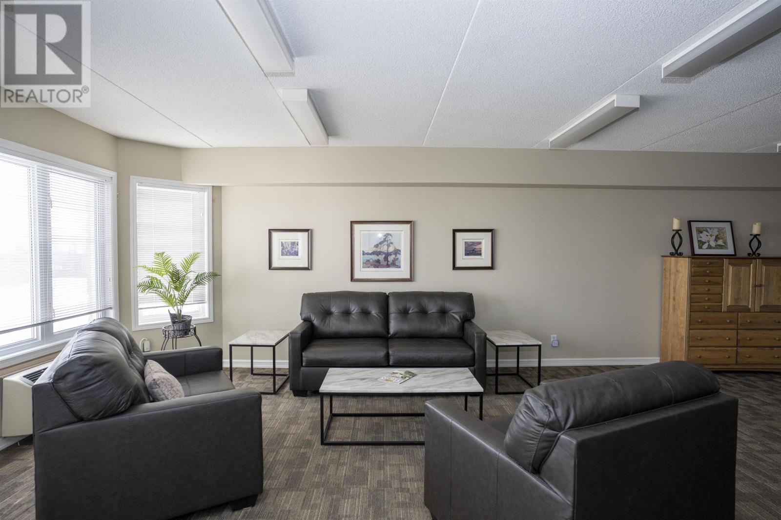 301 315 Hilldale Rd, Thunder Bay, Ontario  P7G 1J7 - Photo 5 - TB2600604