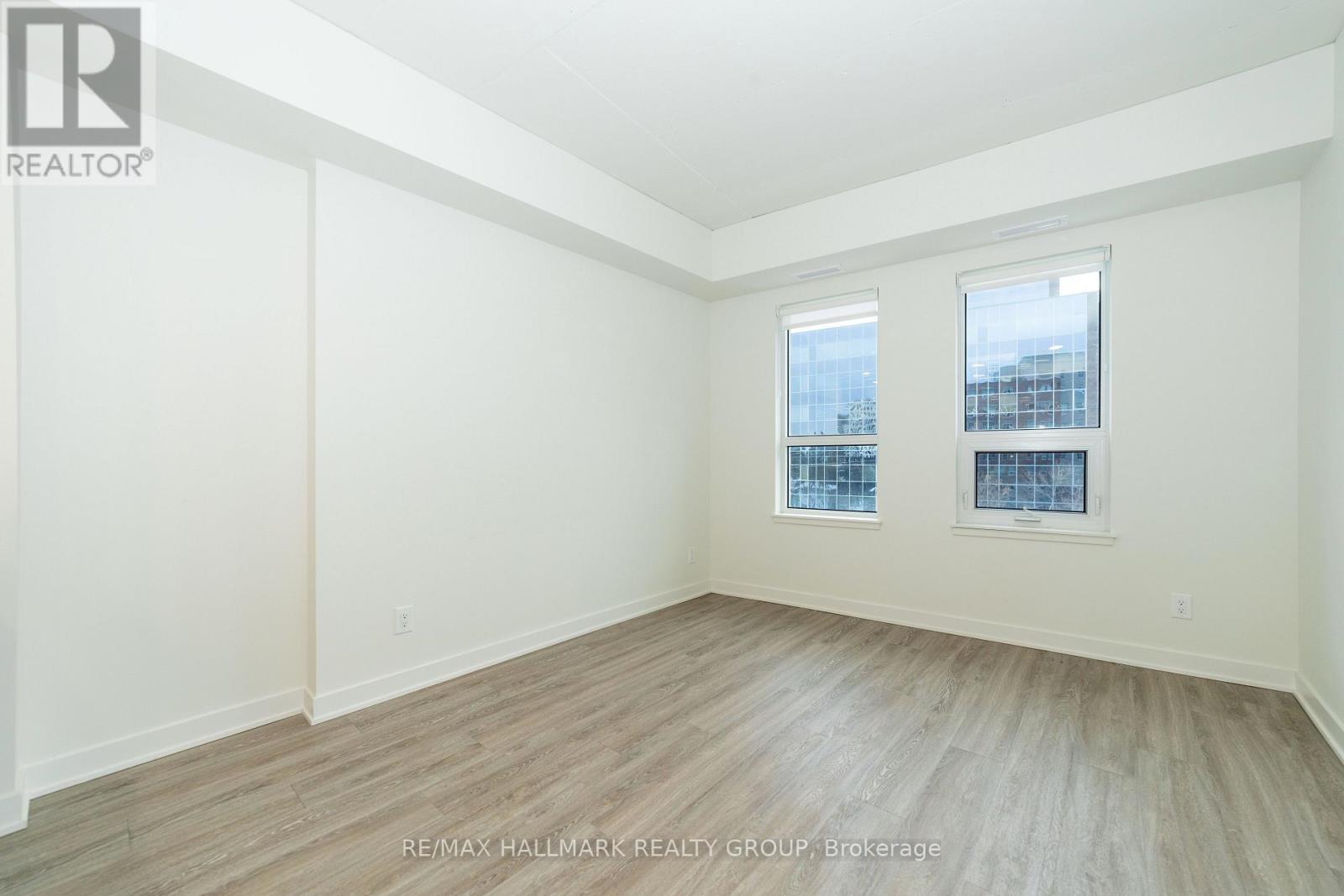 705 - 353 Gardner Street, Ottawa, Ontario  K1L 7V8 - Photo 4 - X12960950