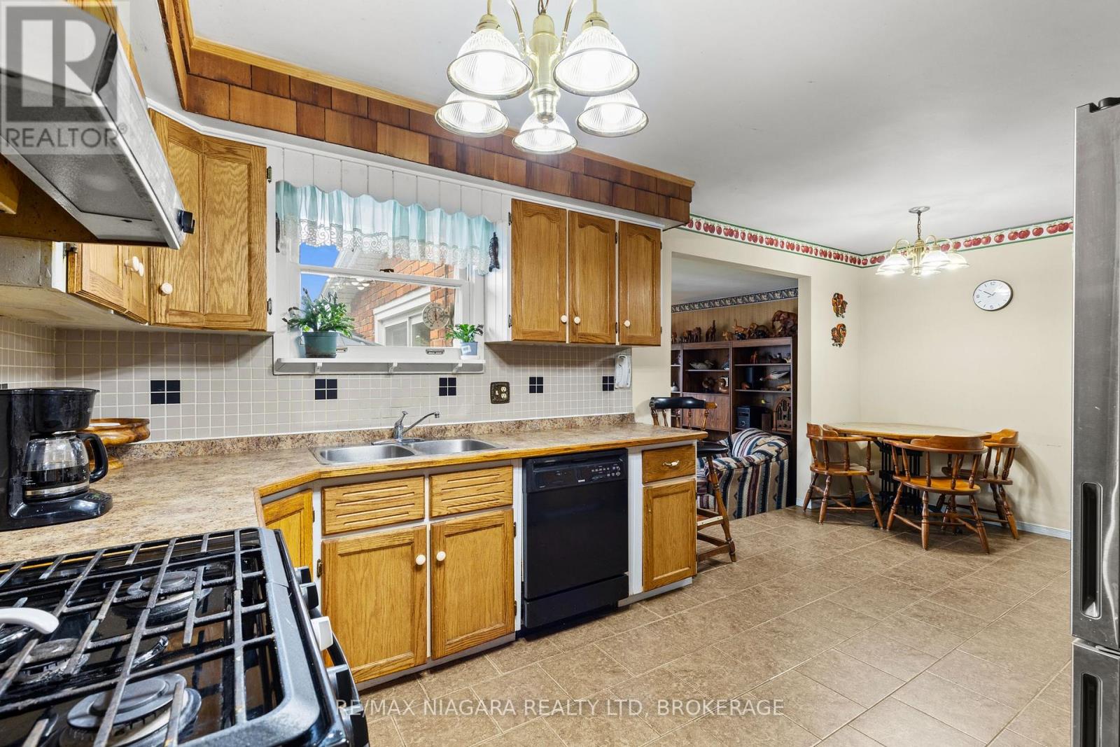 1458 Line 6 Road, Niagara-On-The-Lake, Ontario  L0S 1J0 - Photo 17 - X12960984