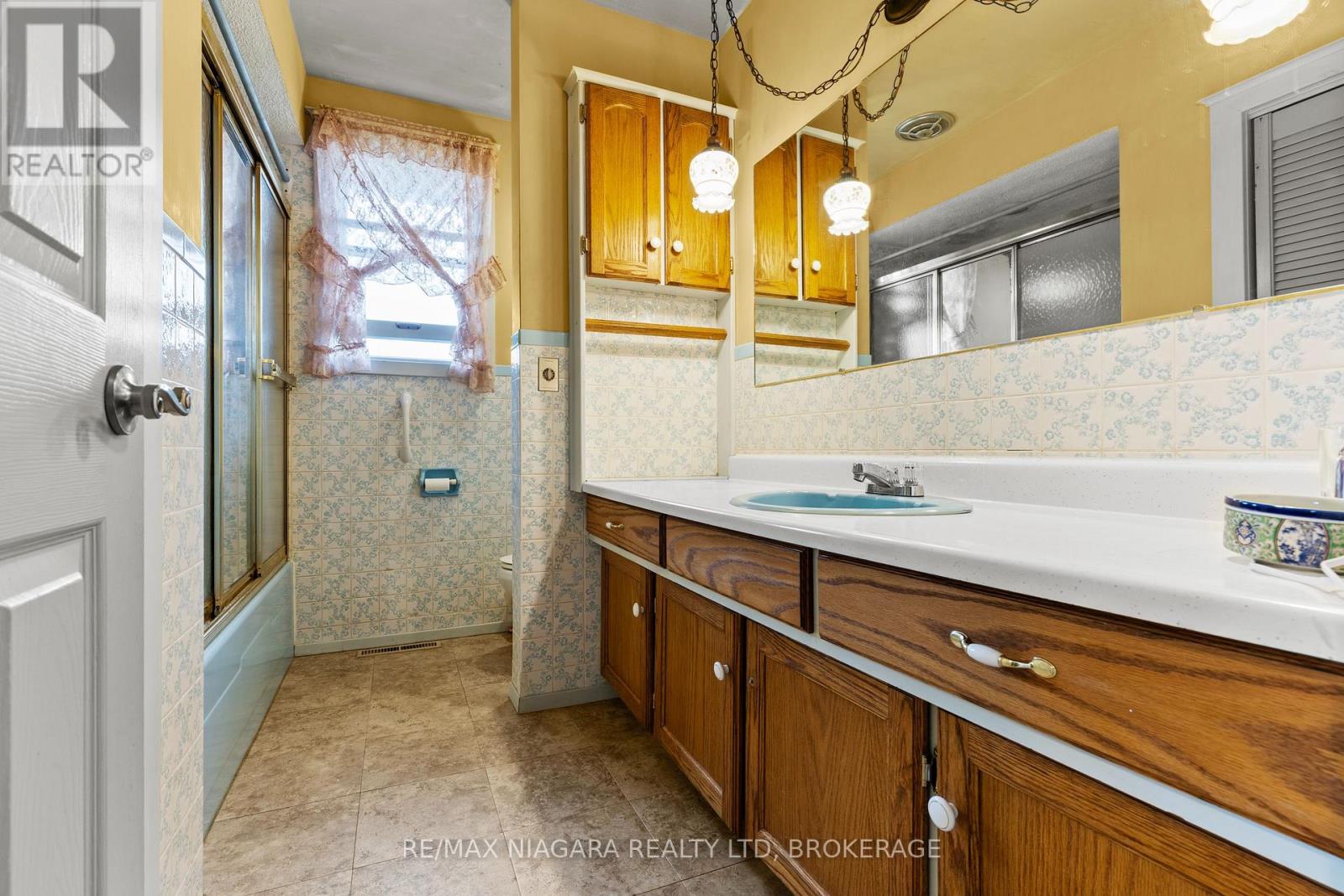 1458 Line 6 Road, Niagara-On-The-Lake, Ontario  L0S 1J0 - Photo 23 - X12960984