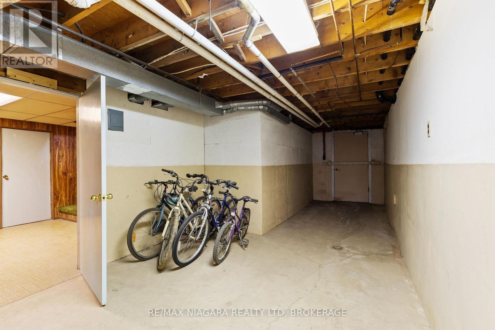 1458 Line 6 Road, Niagara-On-The-Lake, Ontario  L0S 1J0 - Photo 31 - X12960984