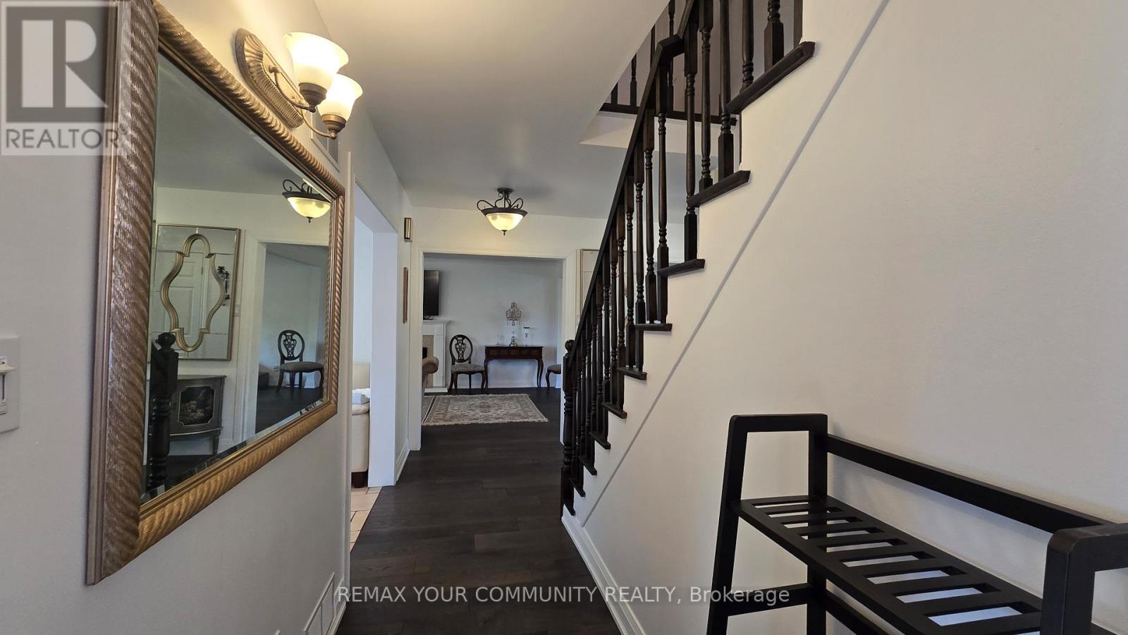 85 Royal Orchard Boulevard, Markham, Ontario  L3T 3C7 - Photo 10 - N12953128