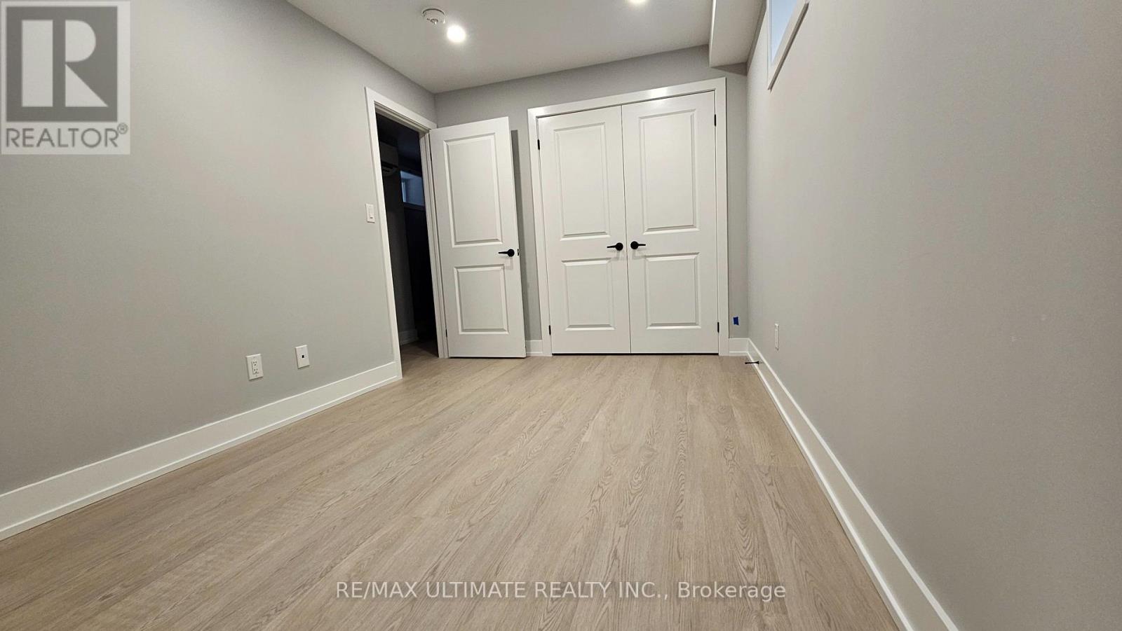 Main Floor - 351 Blackthorn Avenue, Toronto, Ontario  M6M 3B8 - Photo 15 - W12960910