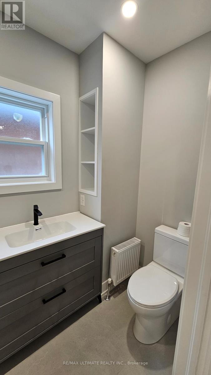 Main Floor - 351 Blackthorn Avenue, Toronto, Ontario  M6M 3B8 - Photo 6 - W12960910