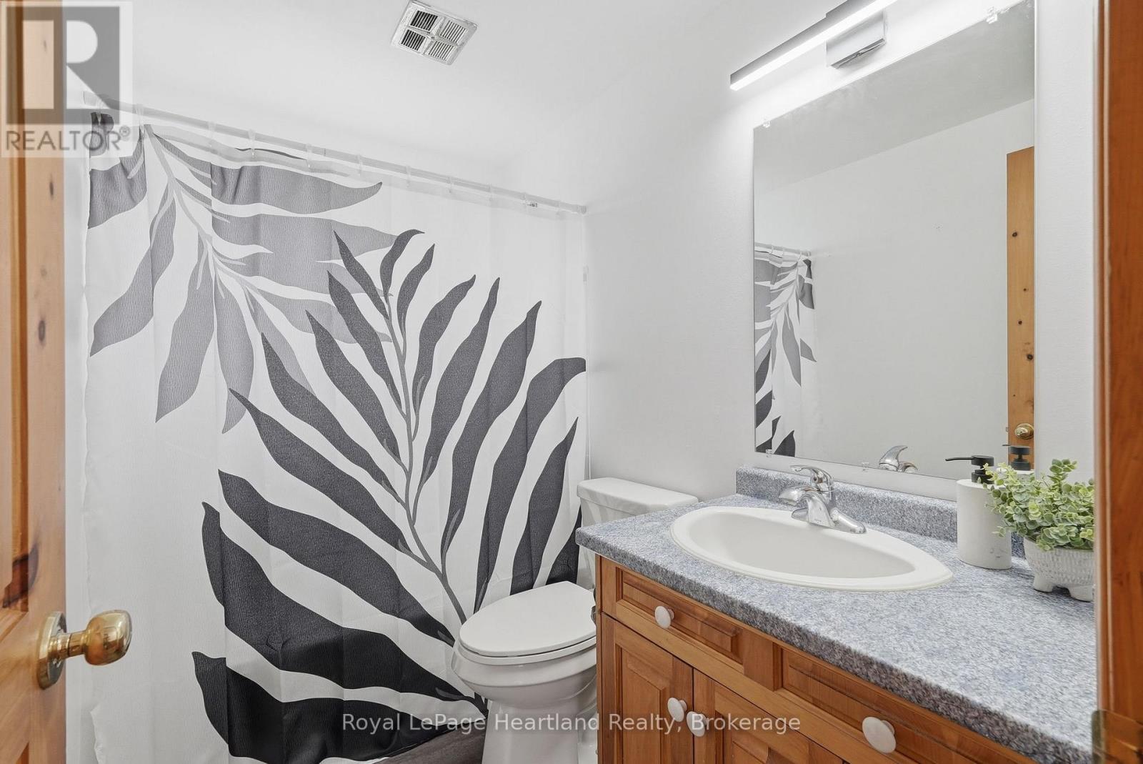 284 Manor Road, North Huron, Ontario  N0G 2W0 - Photo 22 - X12961034