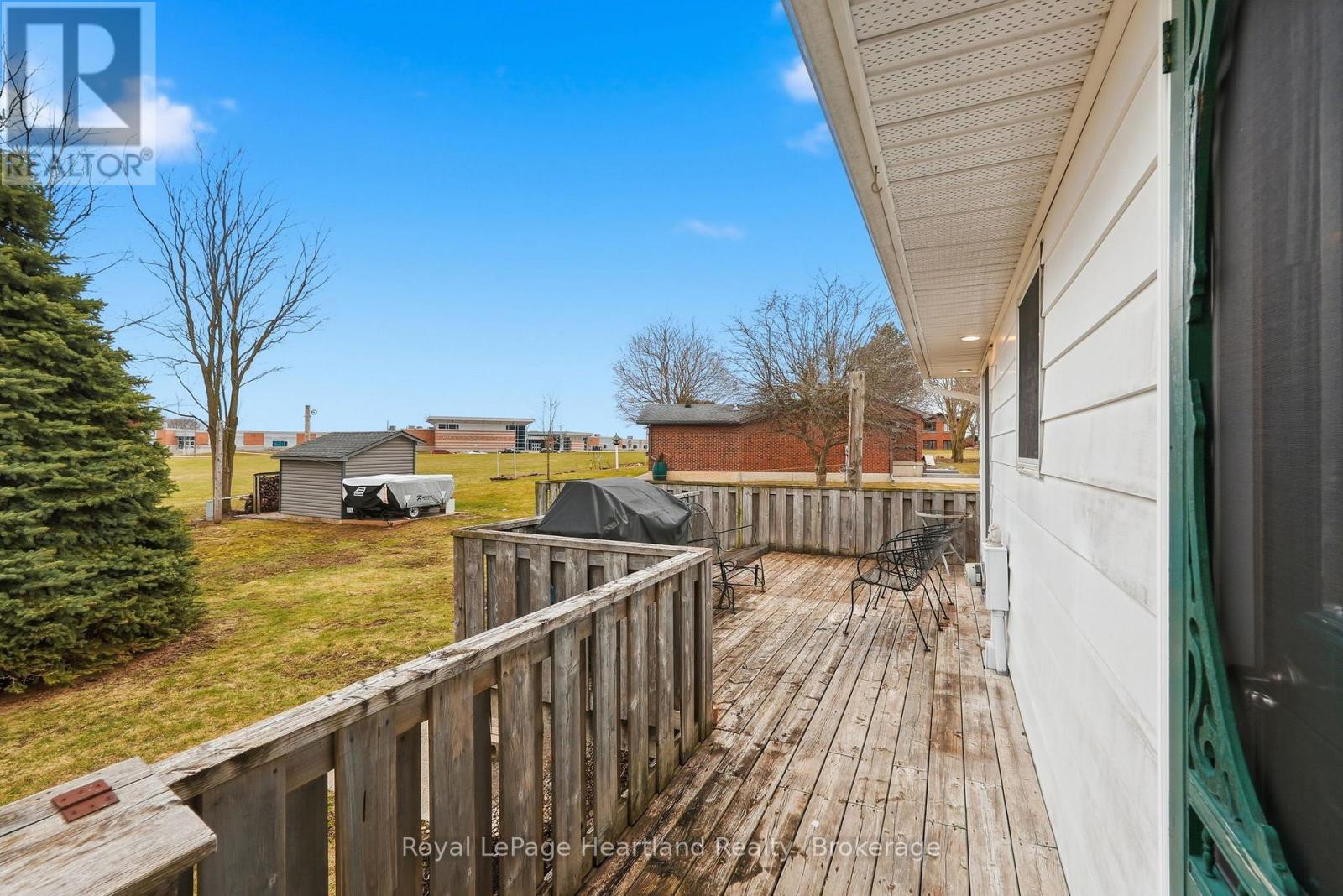 284 Manor Road, North Huron, Ontario  N0G 2W0 - Photo 33 - X12961034