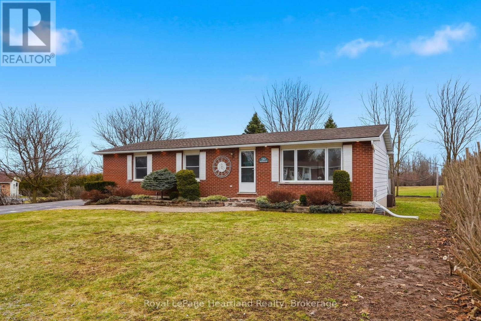 284 Manor Road, North Huron, Ontario  N0G 2W0 - Photo 40 - X12961034