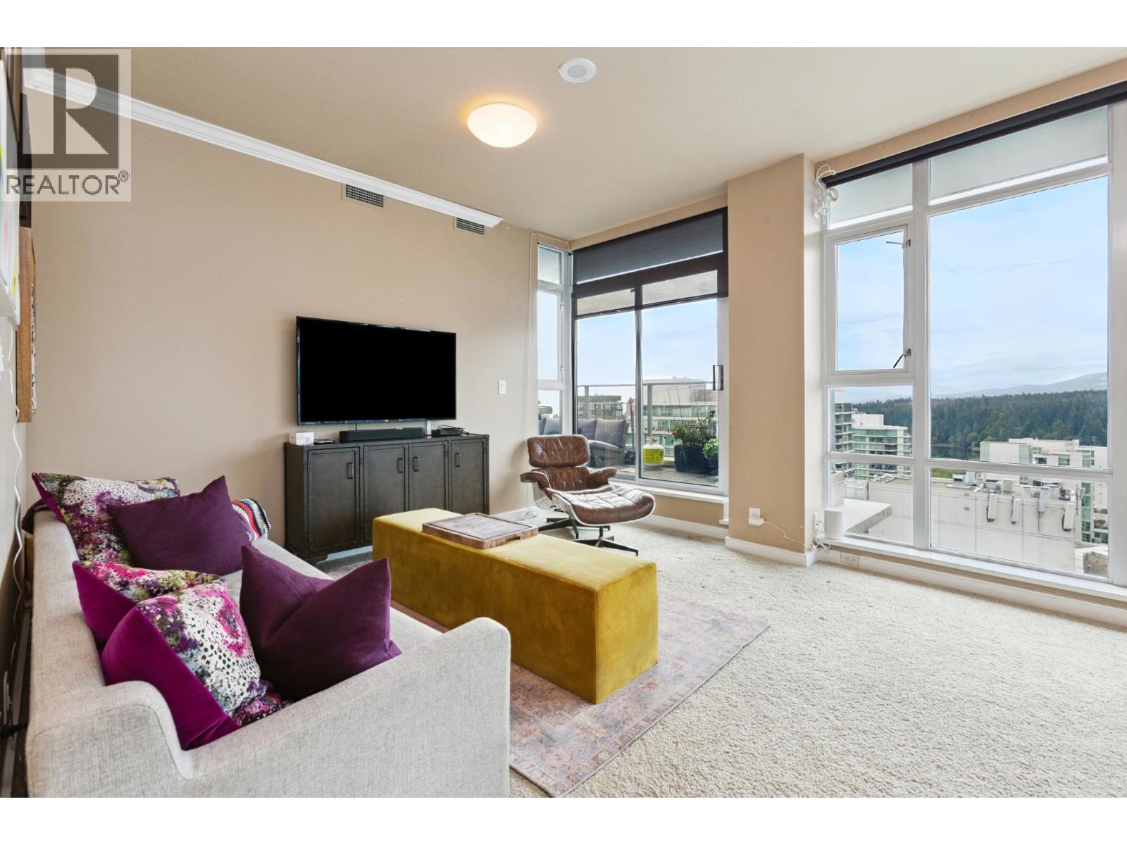 Listing Picture 13 of 28 : PH2501 1616 BAYSHORE DRIVE, Vancouver / 溫哥華 - 魯藝地產 Yvonne Lu Group - MLS Medallion Club Member